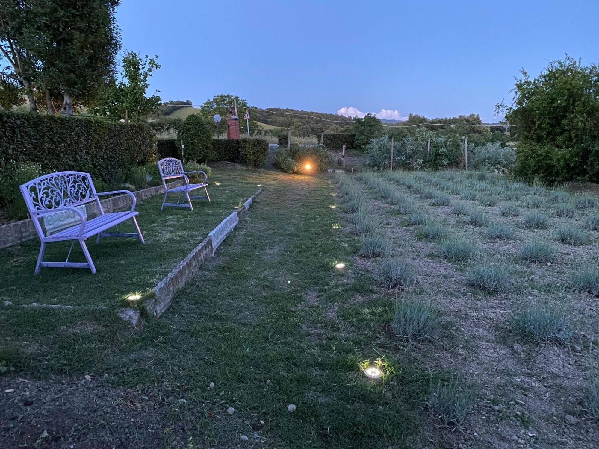 Casa Vacanze Podere San Giusto Volterra Ngoại thất bức ảnh