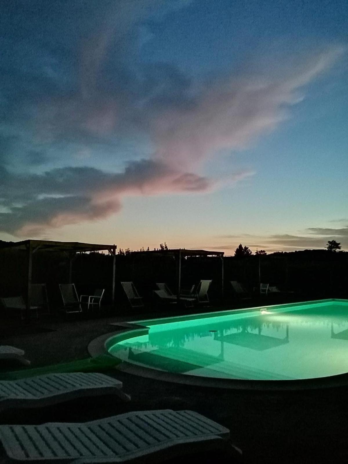 Casa Vacanze Podere San Giusto Volterra Ngoại thất bức ảnh